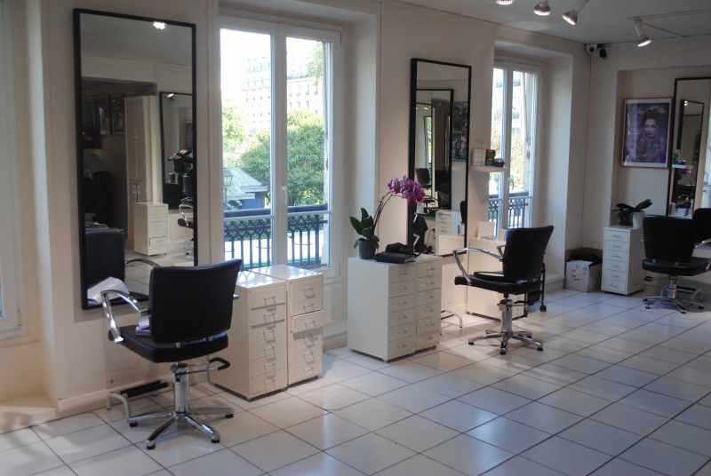 coiffure-LE BEAUSSET-min_floor-home-office-property-living-room-room-781228-pxhere.com